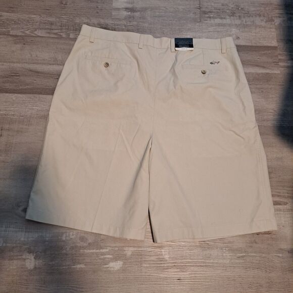 Greg Norman Shorts Men 40T Beige Chino Golf Flat Front 9” Inseam High Rise NWT - Picture 2 of 10